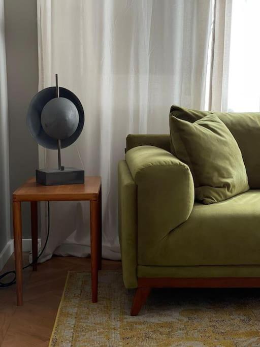 בוקרשט Stunning 1Bd Flat With 50M2 Terrace In The City Center מראה חיצוני תמונה