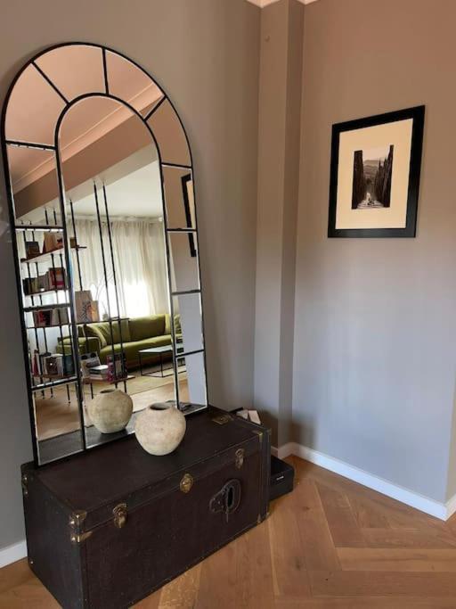 בוקרשט Stunning 1Bd Flat With 50M2 Terrace In The City Center מראה חיצוני תמונה