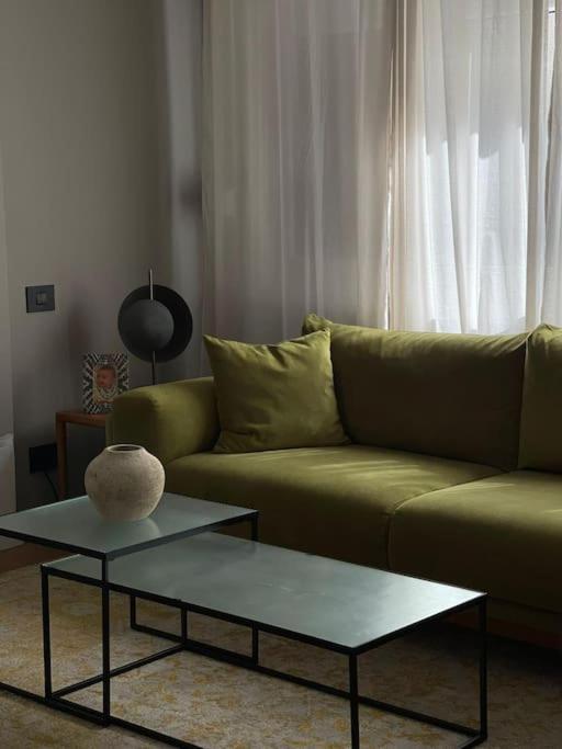 בוקרשט Stunning 1Bd Flat With 50M2 Terrace In The City Center מראה חיצוני תמונה
